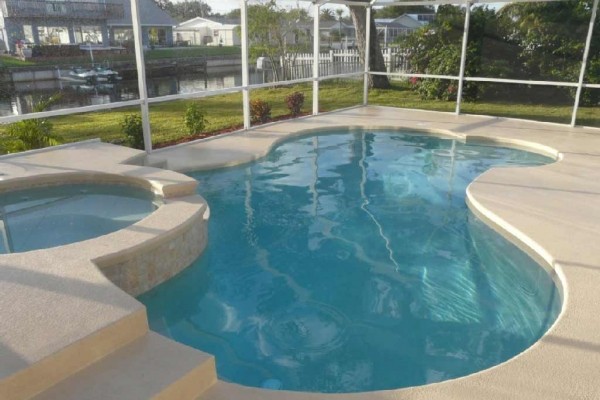 [Image: Exclusive Pool-Villa with Whirlpool and Boat Dock at the Canal, Atlantic Access]