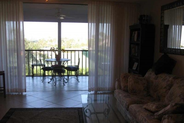 [Image: Ocean View Condo on South Hutchinson Island, Fl]