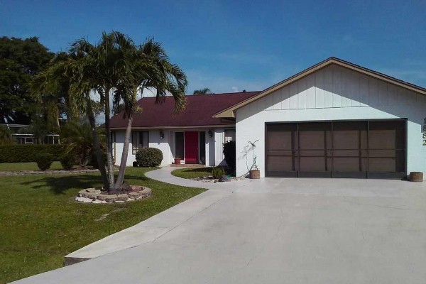 [Image: Beautiful, Warm, Peaceful, Quiet Neighborhood Home]