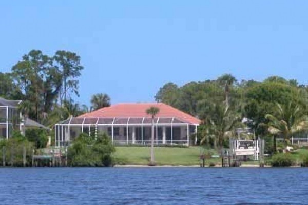 [Image: Luxury Waterfront on St. Lucie River,Ocean Access]