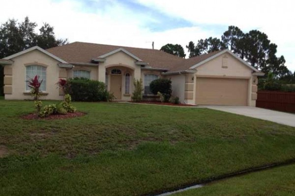 [Image: Beautiful Port St Lucie Home - Near Beaches, Golf, Shopping]