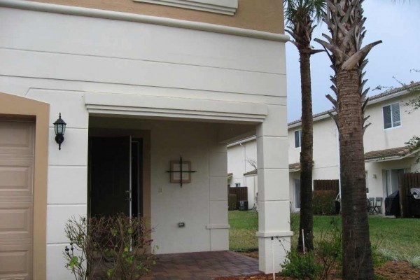 [Image: Port St. Lucie Condo Close to PGA Village and Beaches]