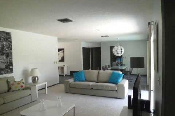 [Image: Villa, Saints Golf Course 4 Bedrooms, 3 Baths, for 12, Renovated and Stylish]
