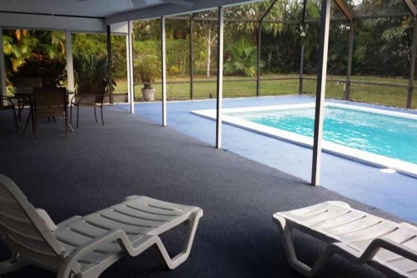 [Image: A Very Nice Villa of 2206 Sq.Ft Fully Renovated, Terrace and Private Pool]