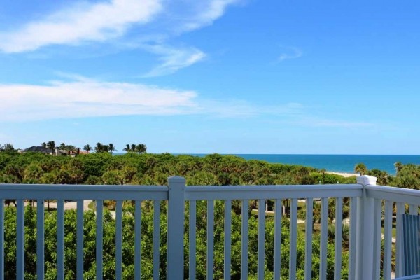 [Image: Stunning 360Â° Ocean, Park &amp; River Views - New Private Resort Home - White Surf]