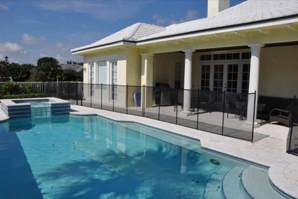 [Image: Beautiful New 4BR Home - Access to Beach - Large Pool &amp; Spa]
