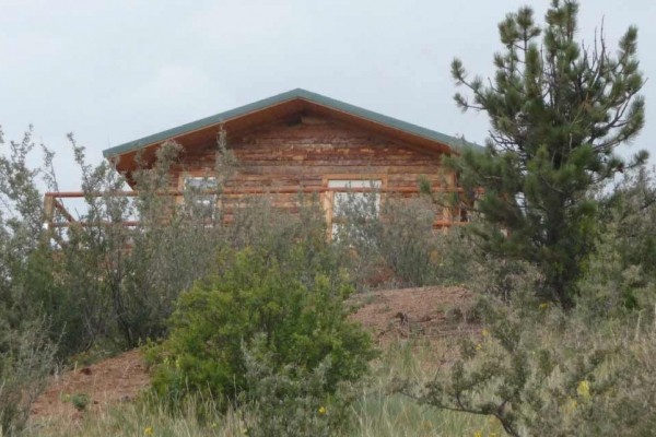 [Image: Private Cabin on the Bit-O-Wyo Ranch]