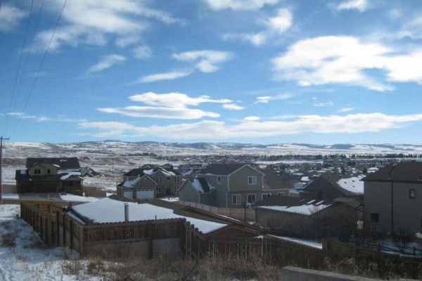 [Image: Comfortable Passive-Solar 3-Bedroom Earth-Bearmed House in Quiet Area Near U.W.]