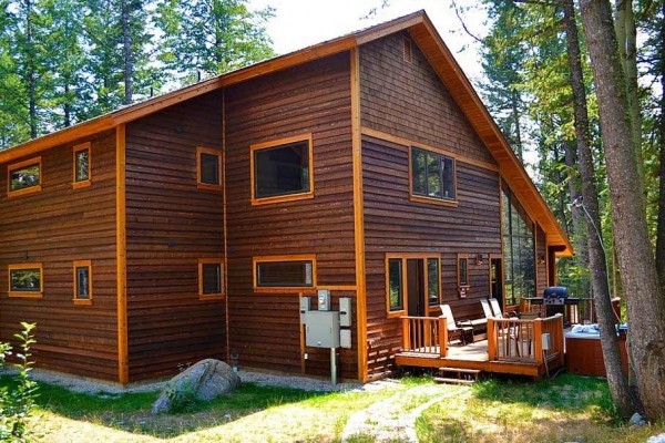 [Image: Spacious Mountain Retreat W/ Private Hot Tub, Indoor/Outdoor Pool Privelages]