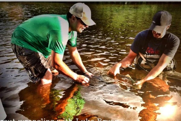 [Image: El Rancho Pequeno, Family-Friendly Premier Fly Fishing in Wyoming.]