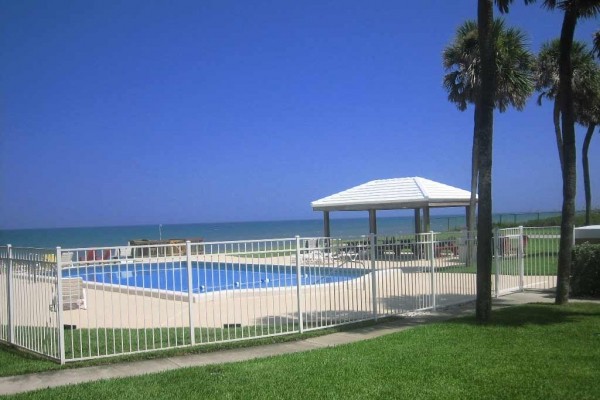 [Image: 2 Bedroom Oceanfront Condo...Completely Renovated!]