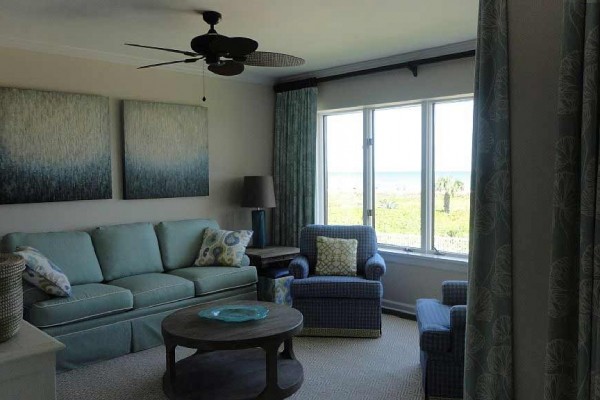 [Image: Oceanfront Condo Overlooking Vero's Finest Beach!]