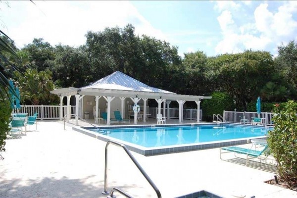 [Image: Just Became Available! Sea Oaks 5 Star Beach and Tennis Resort]