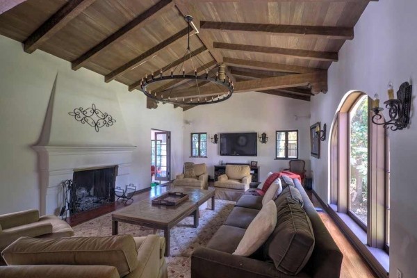 [Image: 4 Bedrooms, 3 Bathrooms - Stunning Spanish Style Home]