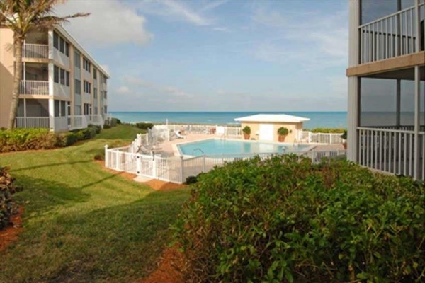 [Image: Vero Beach Oceanfront Condo in Sea Oaks - Beautiful Views!]