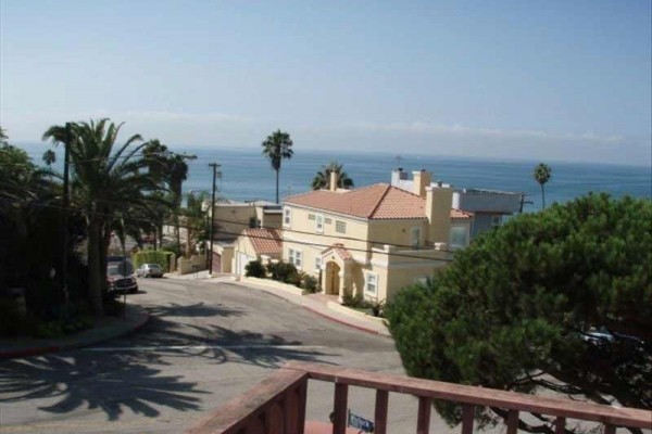 [Image: Ocean View Hacienda by the Sea in L.A.]
