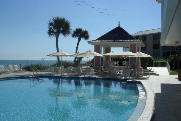[Image: Elegant Yet Relaxed Tennis Villa in Sea Oaks Beach and Tennis Club]
