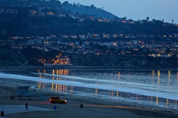 [Image: California Beach House in the Heart of the Famous Hollywood Riviera!]