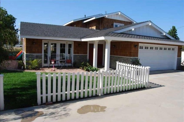 [Image: California Craftsman Home, 5 Minutes to Beach, Very Private]