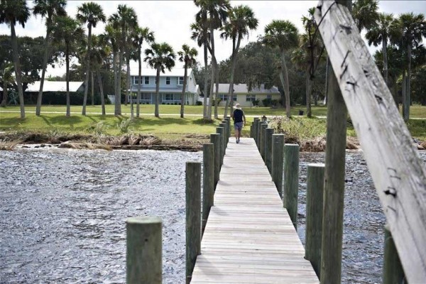 [Image: Million Dollar Views!! Direct Intracoastal Home Private Dock]