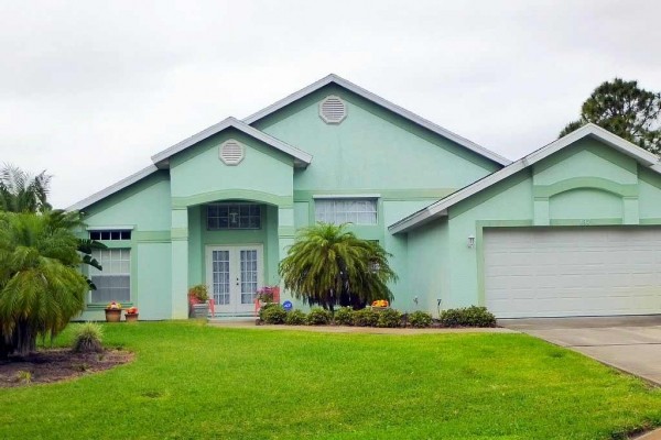 [Image: Florida Coast Home, Heated Pool, Wi-Fi, Led TV, Close to Beaches, 3BR. Sleeps 6]