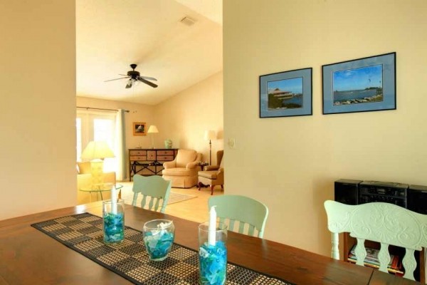 [Image: Lovely, Spacious, Home W/Private Heated Pool , Near Ocean, Sleeps 2-8,]