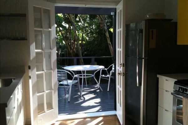 [Image: Venice Beach Cottage 1 Bed &amp; Bath + Loft Bed/Office $1425 wk]