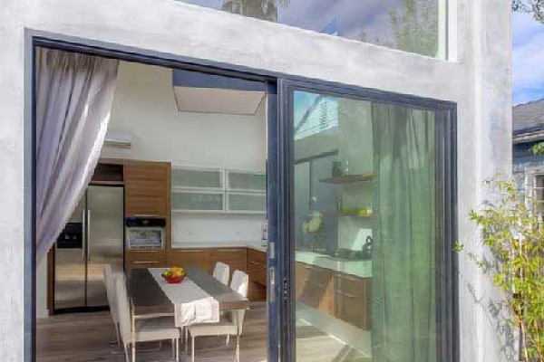 [Image: Ultramodern 1bdrm House - 1blk to Abbot Kinney Blvd]