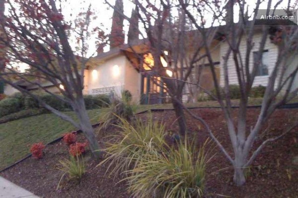 [Image: Mid Century 4 BR Ranch Home Comfort with Pool Fun!]