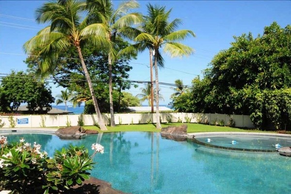 [Image: The Best Ocean View at the Alii Cove Complex!]