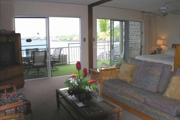 [Image: Premier Oceanfront Top Floor Alii Villas 331 Near Town]