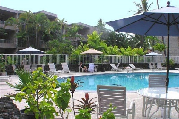 [Image: Premier Oceanfront Top Floor Alii Villas 331 Near Town]