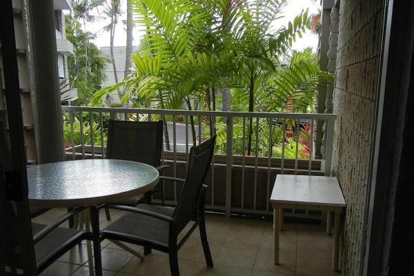 [Image: Alii Villas 207 1b/R Kona Condo/Online Booking Discount]