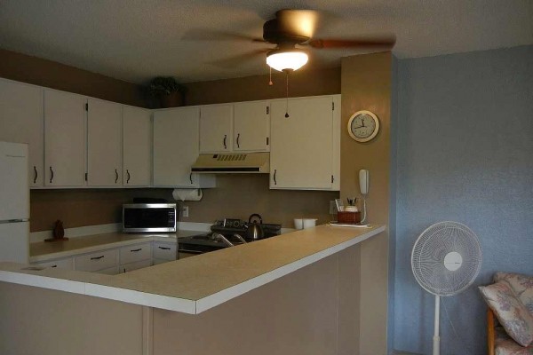 [Image: Alii Villas 207 1b/R Kona Condo/Online Booking Discount]