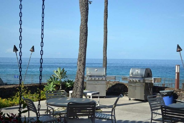 [Image: Casa De Emdeko 129 Newly Remodeled, the Best Vacation Experience in Kona Hawaii!]