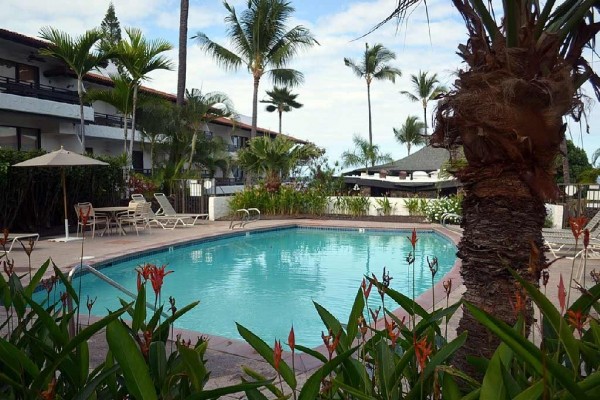 [Image: Casa De Emdeko 129 Newly Remodeled, the Best Vacation Experience in Kona Hawaii!]