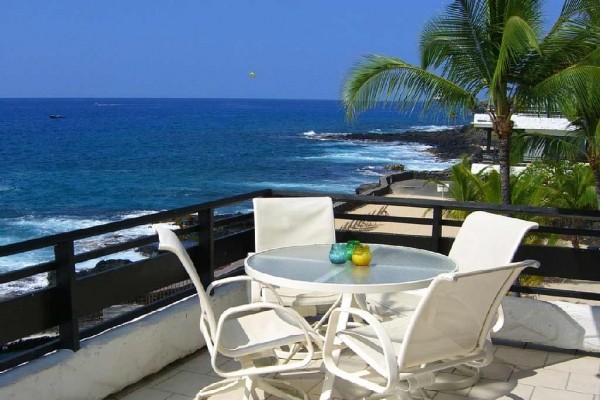 [Image: Luxurious Oceanfront Condo Kona Hawaii Spectacular Lanai Corner Unit]