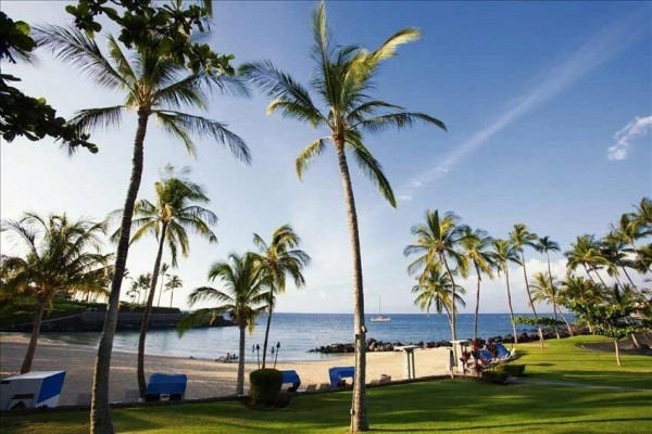 [Image: Mauna Lani Fairways 402 - Beautiful Gated Community]