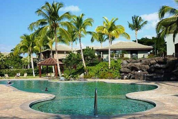 [Image: Welcome to the Beauty that is Mauna Lani Fairways Unit 1301!]
