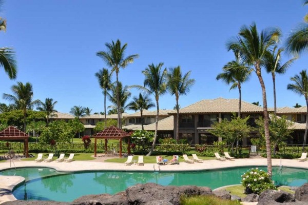 [Image: Private Beach, Lagoon Pool, Wifi, Built in Bbq on Lanai, Resort Living]