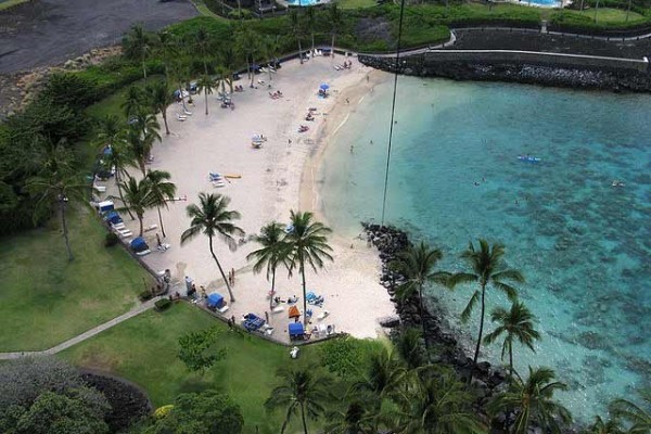 [Image: Private Beach, Lagoon Pool, Wifi, Built in Bbq on Lanai, Resort Living]