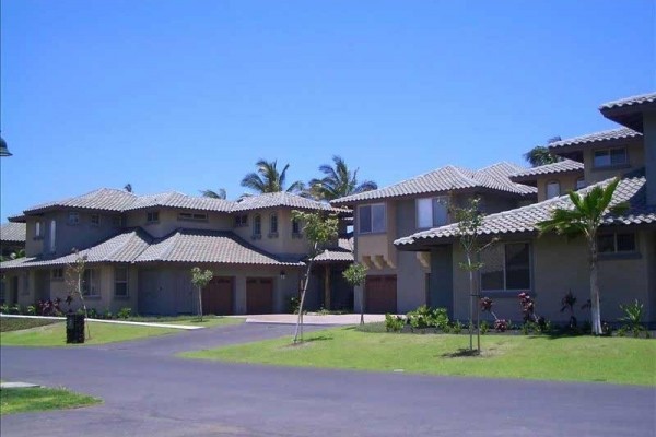 [Image: Elegant Golf Course Villa at the Fairways@Mauna Lani]