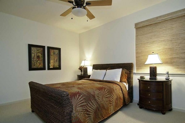 [Image: 3 Bdrm Resort Townhome - Private Beach Club, Golf Courses, Beaches, Rec Center]