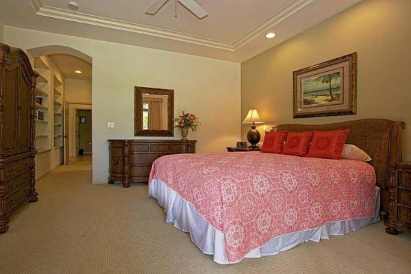 [Image: 3 Bdrm Family Vacation Home in the Heart of the Resort! 7th Night Free!]