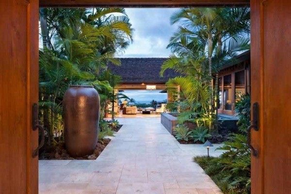 [Image: Large Hualalai Estate Home at Hualalai, Four Seasons Resort]