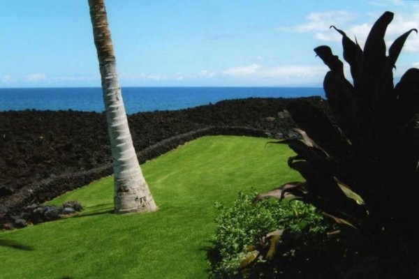 [Image: Ocean Front Waikoloa Beach Resort Luxury Villa at Hali'I Kai]