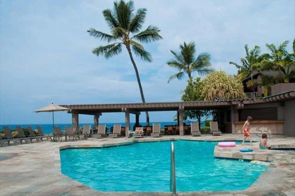 [Image: Turtle House, 2 Bdrm/2 Bath Ocean View ***Special Offers Available!***]