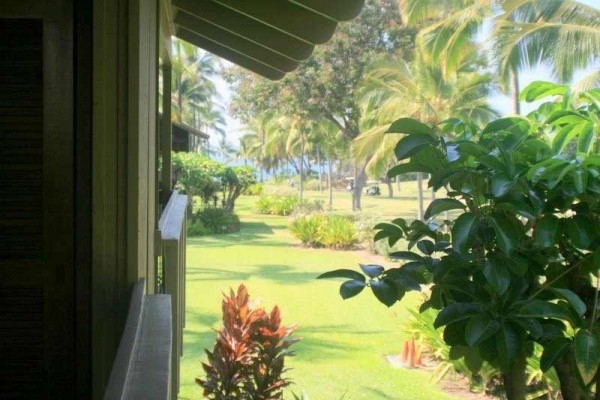 [Image: Awesome Kona Location, Kanaloa at Kona Resort, Unit 604]