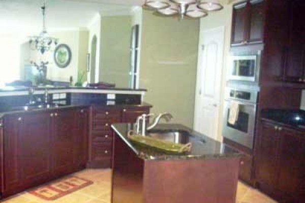 [Image: Spectacular Panoramic Southeast Condo Now Available... 08 Unit!!!]