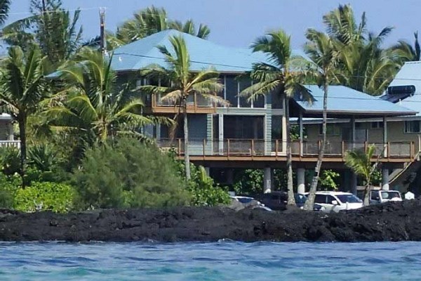 [Image: Ocean Views from Every Room &amp; 40' to Great Snorkeling]